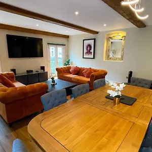 The Coach House - An Exeptional 3 Story House In The Heart Of The Lanes With Secure Private Parking Brighton